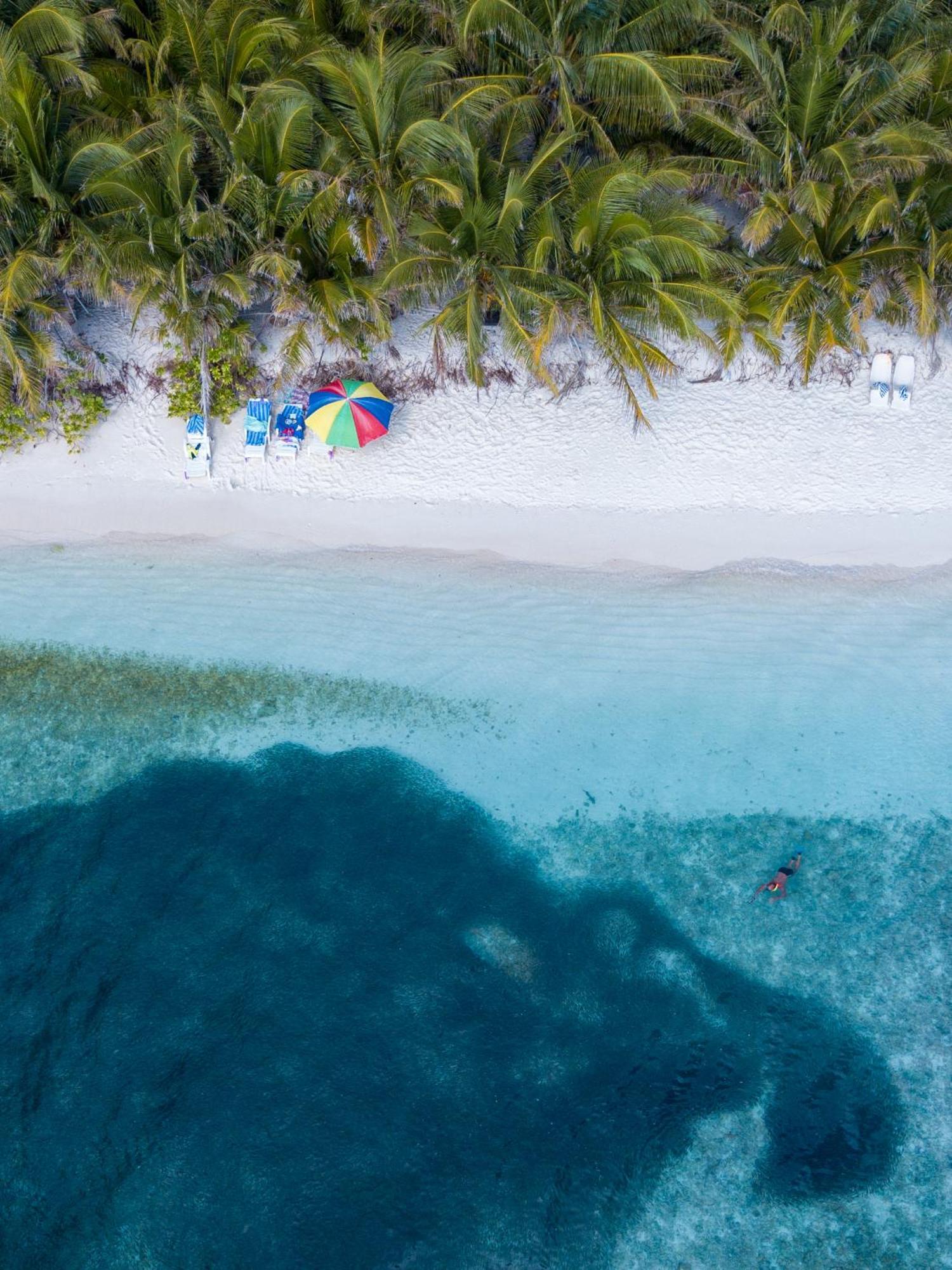 Ukulhas Villa Oceanview Hotel & Spa Экстерьер фото