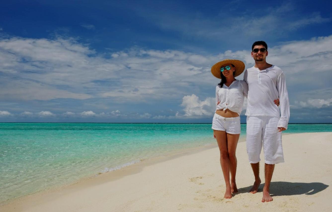 Ukulhas Villa Oceanview Hotel & Spa Экстерьер фото