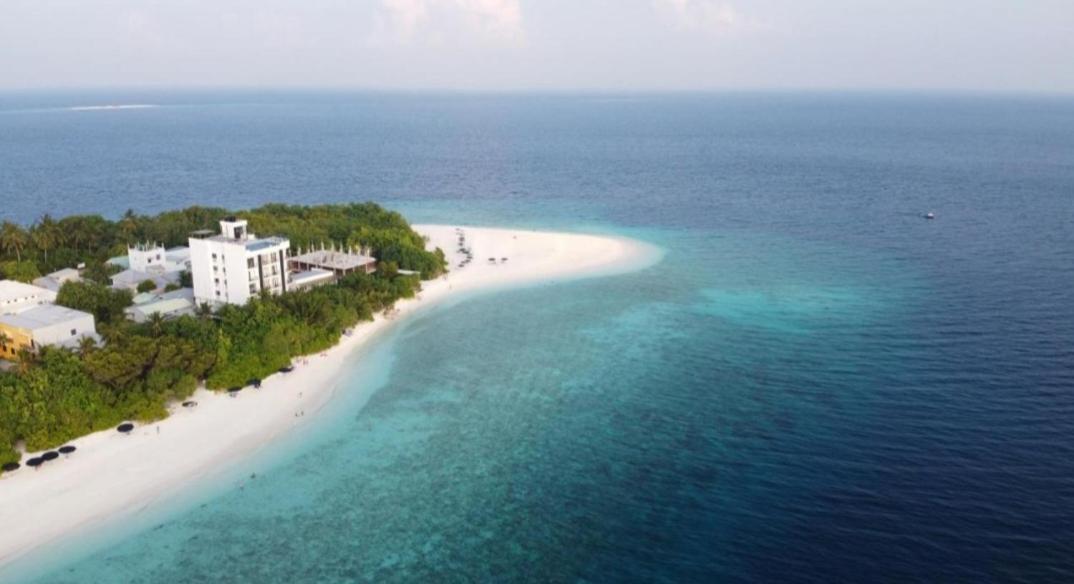 Ukulhas Villa Oceanview Hotel & Spa Экстерьер фото
